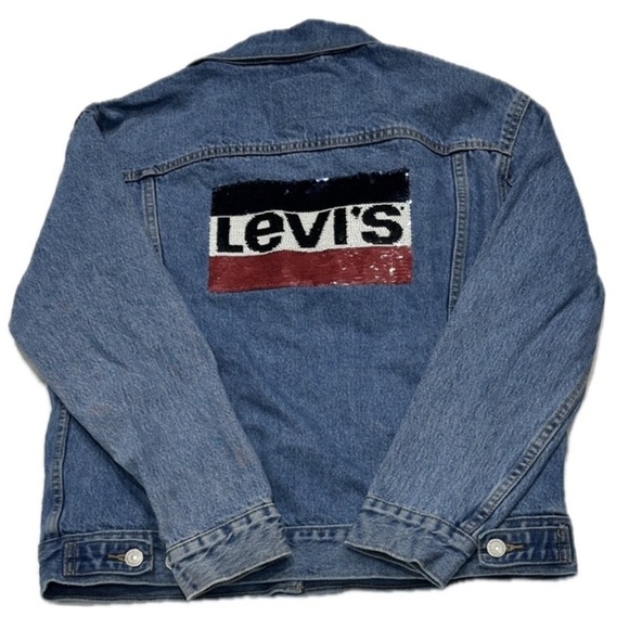 🧥🇺🇸 LEVI’S Denim Jacket | M | Y2K-Inspired Sequin Logo |‎ Americana Statement - Picture 2 of 7